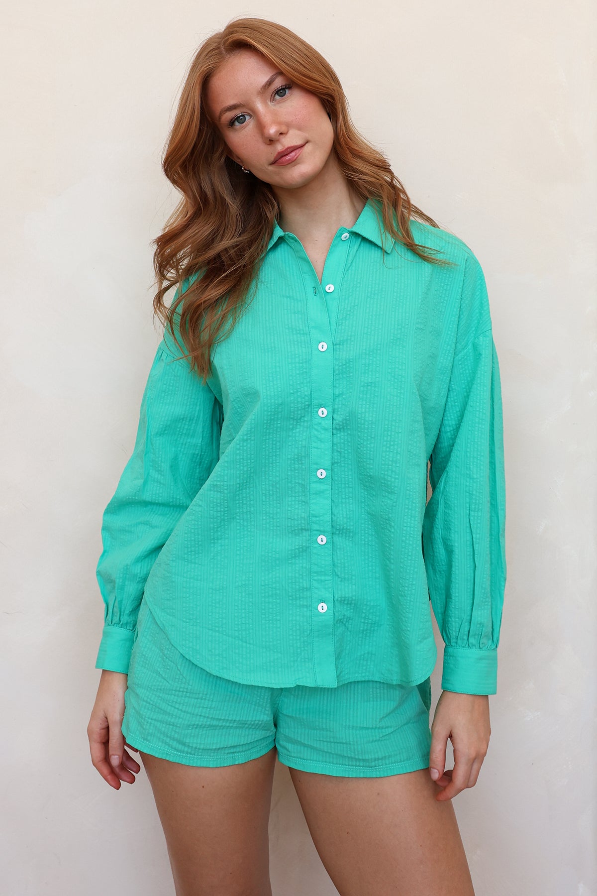 Alternative view of XS / Mint