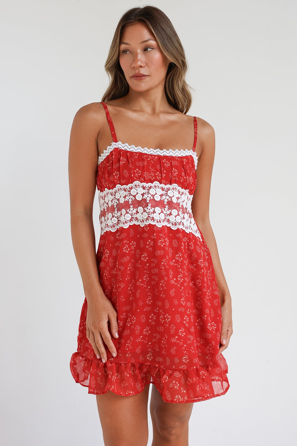 Alternative view of XS / Jolie