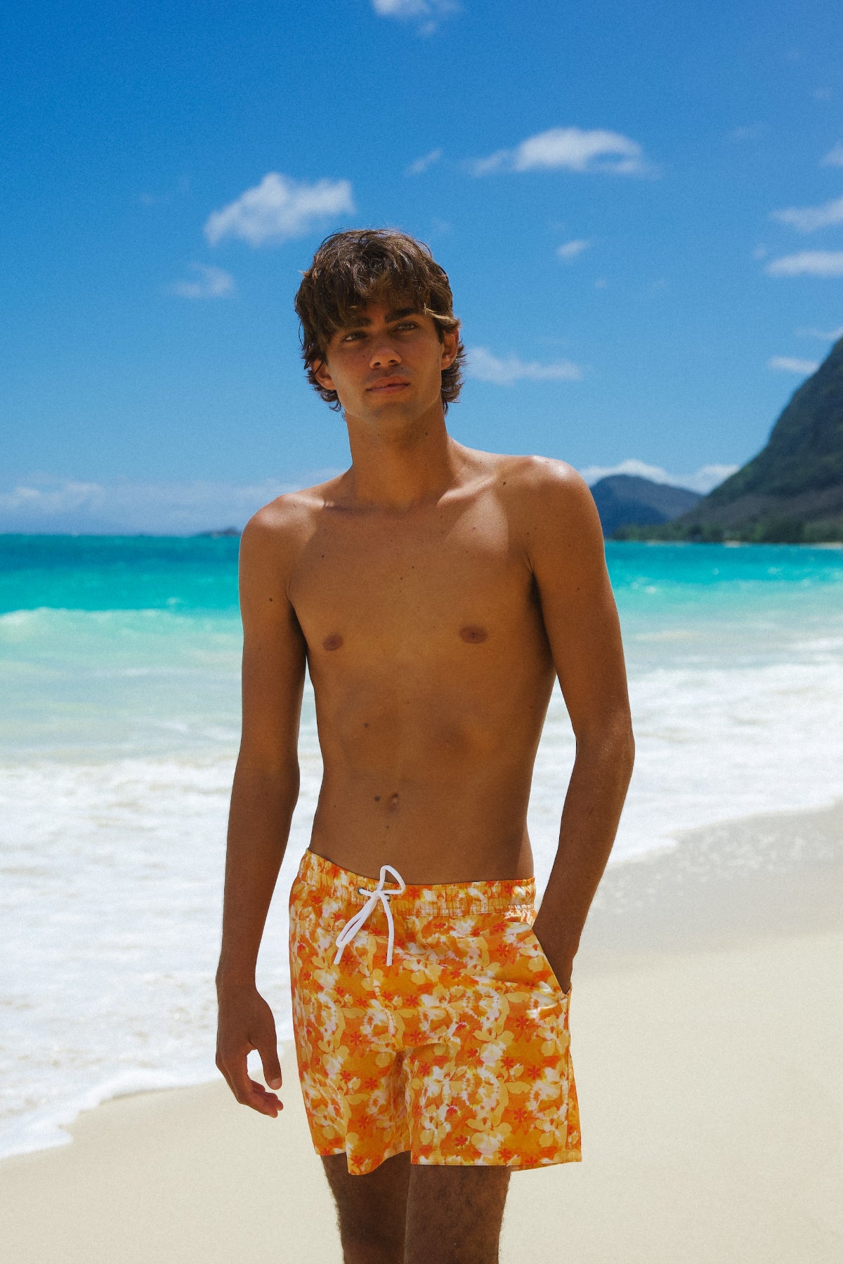 Alternative view of S / Mai Tai